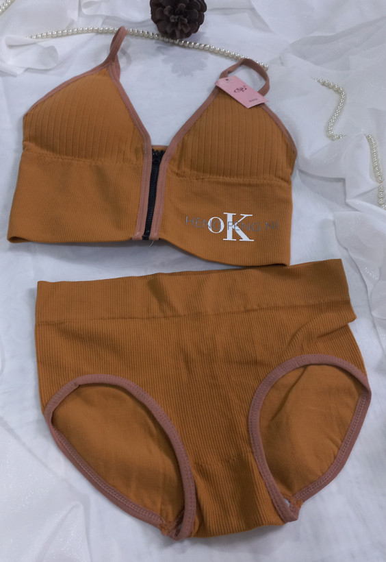 ست شورت وسوتین ورزشی ck